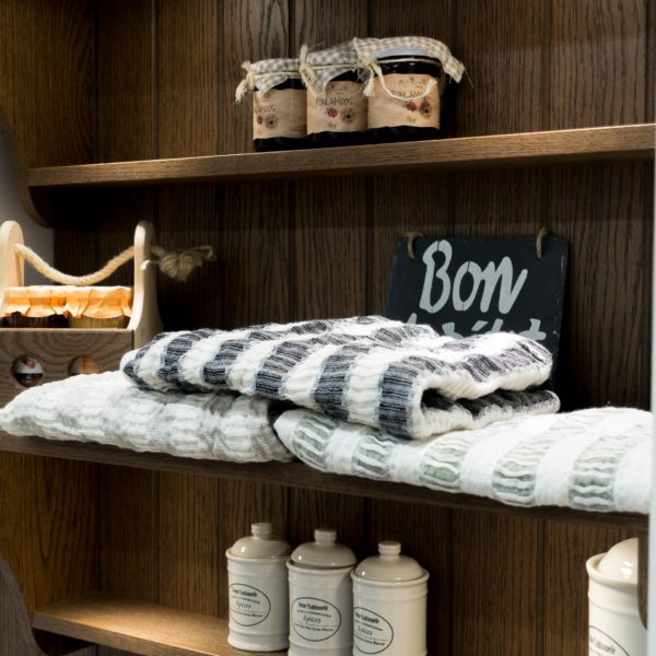 Kitchen Towels - Pure Domus Furniture provider : Karimus Köögid